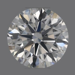 Round diamond — real photo