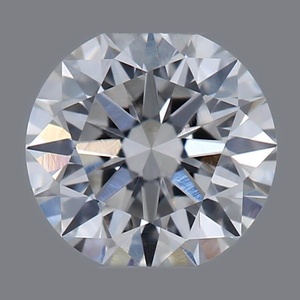 Round diamond — real photo