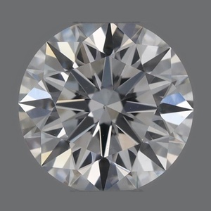 Round diamond — real photo