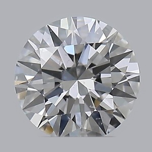 Round diamond — real photo