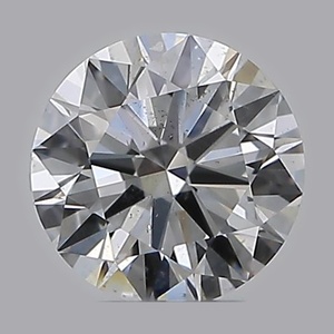 Round diamond — real photo
