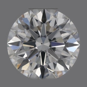 Round diamond — real photo
