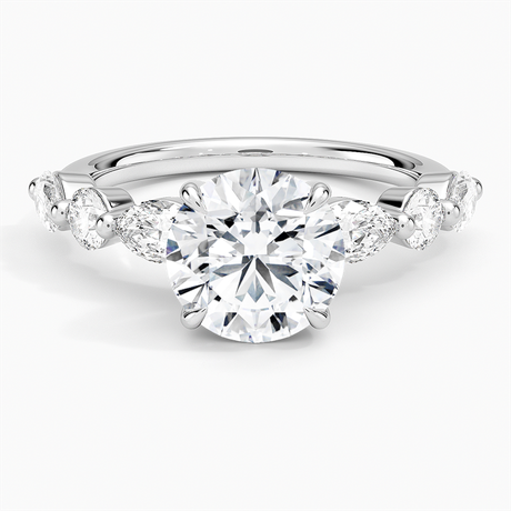 Grand Versailles Diamond Ring
