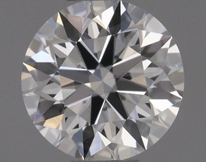 Round diamond — real photo