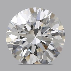 Round diamond — real photo