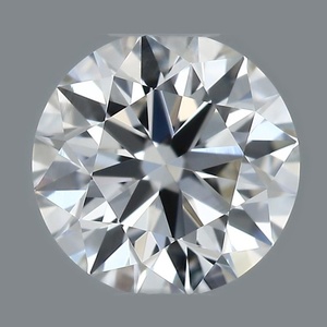 Round diamond — real photo