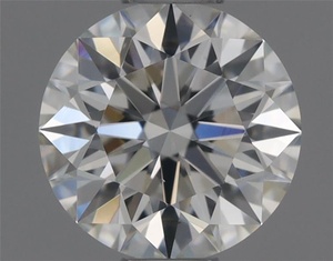 Round diamond — real photo