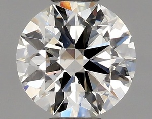 Round diamond — real photo