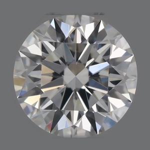 Round diamond — real photo