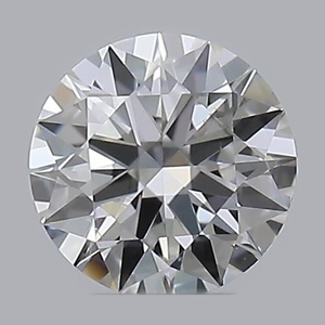 Round diamond — real photo