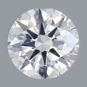Round diamond — real photo