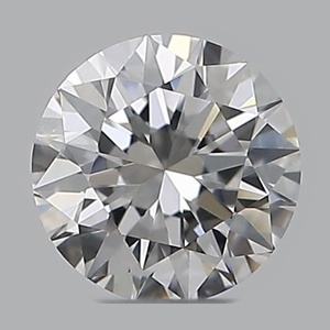 Round diamond — real photo