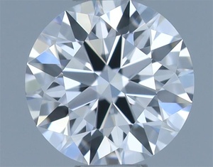 Round diamond — real photo