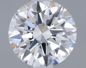 Round diamond — real photo