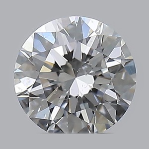 Round diamond — real photo