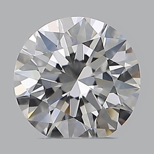 Round diamond — real photo