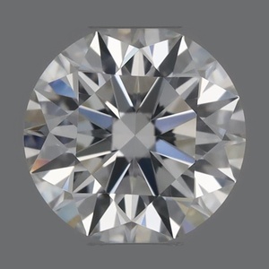 Round diamond — real photo