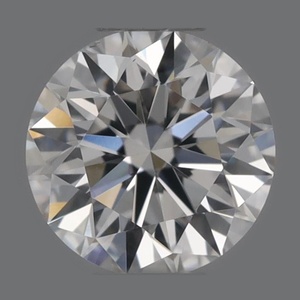 Round diamond — real photo