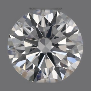 Round diamond — real photo