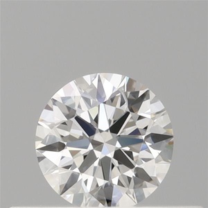 Round diamond — real photo