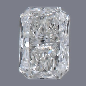 Radiant diamond — real photo