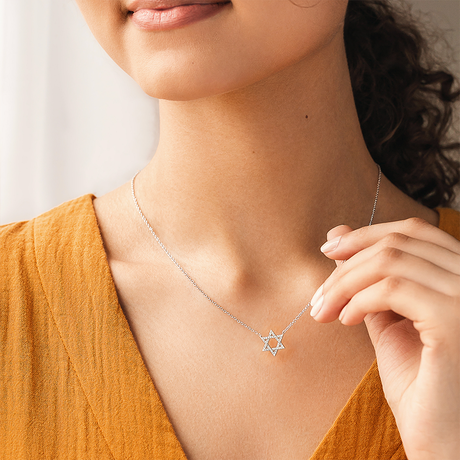 Star of David Diamond Pendant (1/5 ct. tw.)