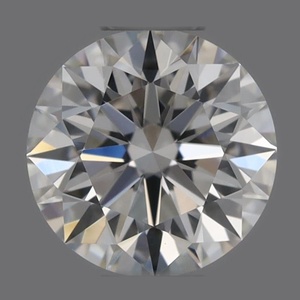 Round diamond — real photo