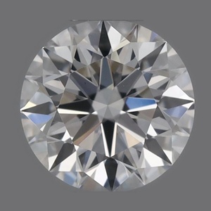 Round diamond — real photo