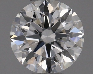 Round diamond — real photo