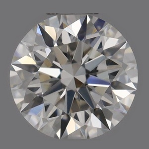 Round diamond — real photo