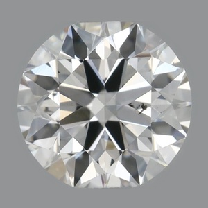 Round diamond — real photo