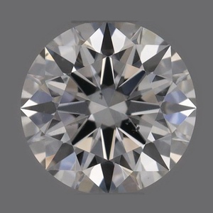 Round diamond — real photo