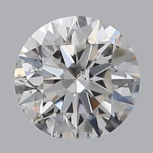 Round diamond — real photo