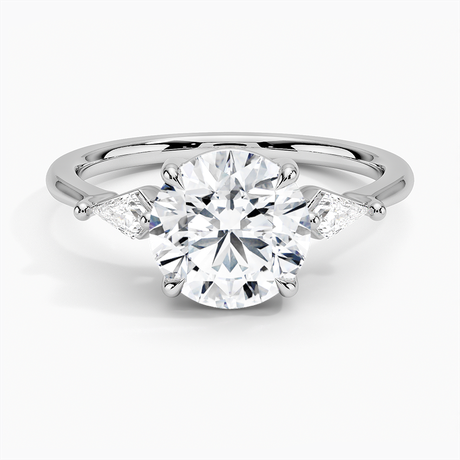 Platinum Cometa Three Stone Diamond Ring
