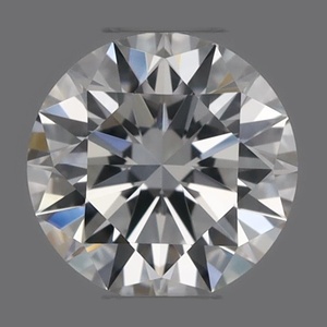 Round diamond — real photo
