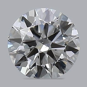 Round diamond — real photo