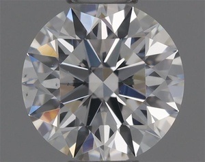 Round diamond — real photo