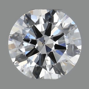 Round diamond — real photo