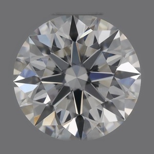 Round diamond — real photo