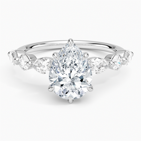 Grand Versailles Diamond Ring