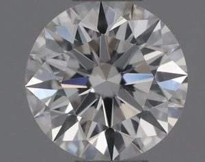 Round diamond — real photo