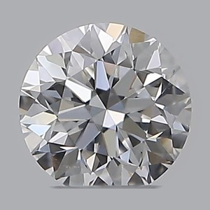 Round diamond — real photo