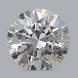 Round diamond — real photo