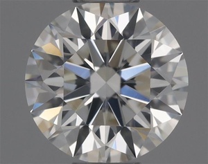 Round diamond — real photo