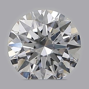Round diamond — real photo