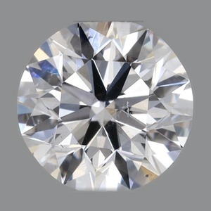 Round diamond — real photo