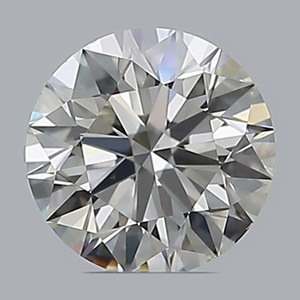 Round diamond — real photo