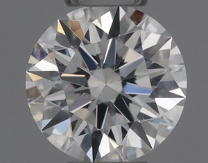 Round diamond — real photo