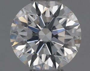 Round diamond — real photo
