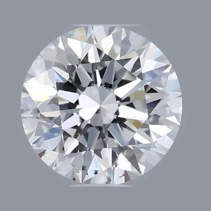 Round diamond — real photo